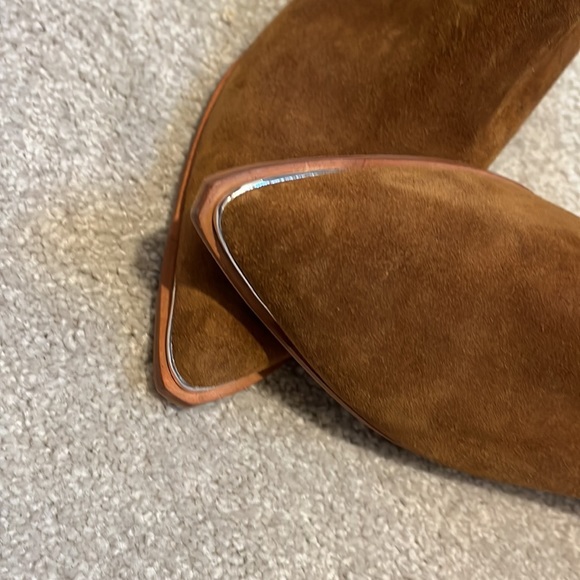 NWOB Marc Fisher womens booties camel suede 9 1/2 - Picture 4 of 7